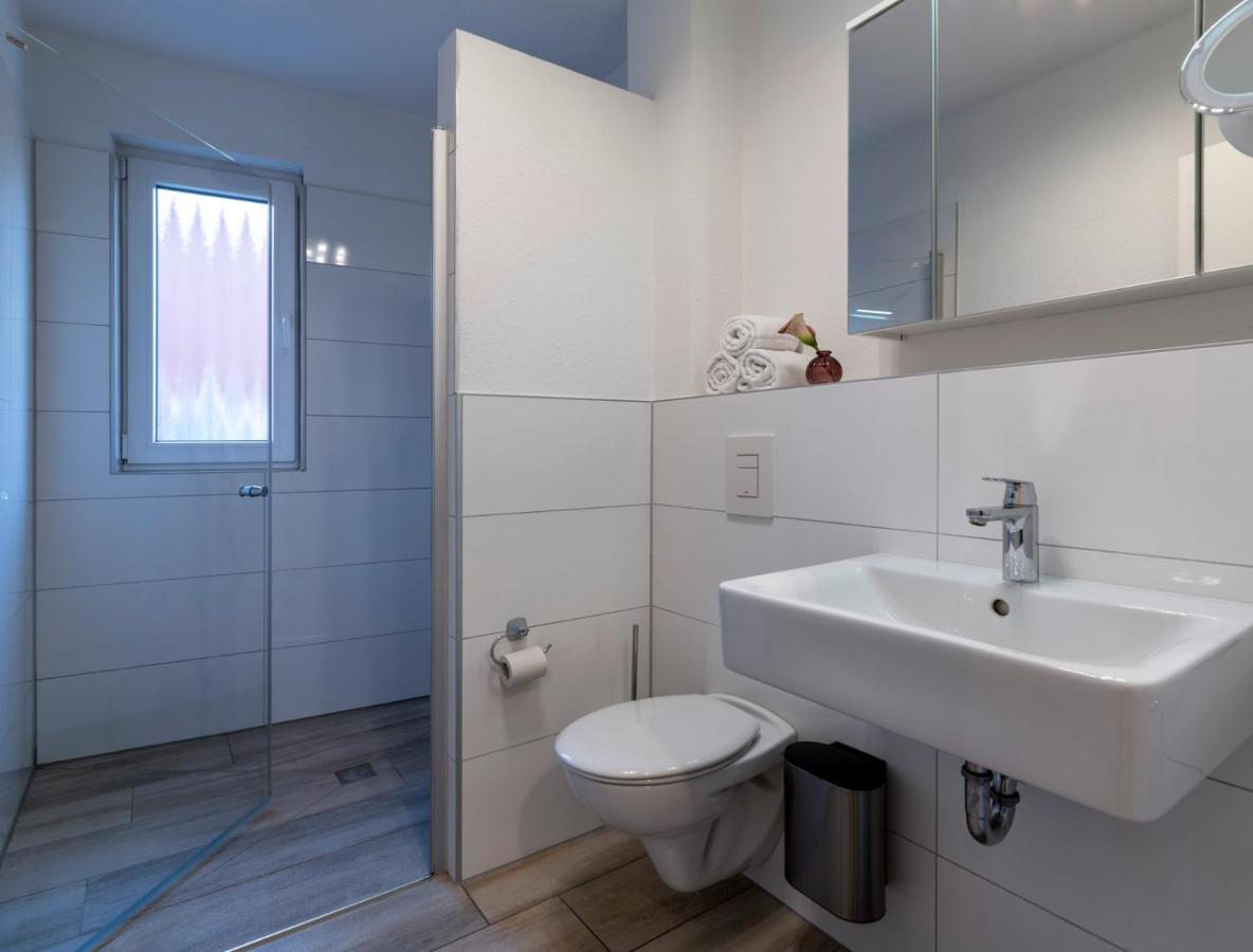 Gleuel Inn - Digital Hotel & Serviced Apartments & Boardinghouse Mit Voll Ausgestatteten Kuechen Хюрт Экстерьер фото