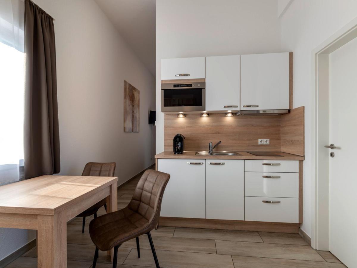 Gleuel Inn - Digital Hotel & Serviced Apartments & Boardinghouse Mit Voll Ausgestatteten Kuechen Хюрт Экстерьер фото